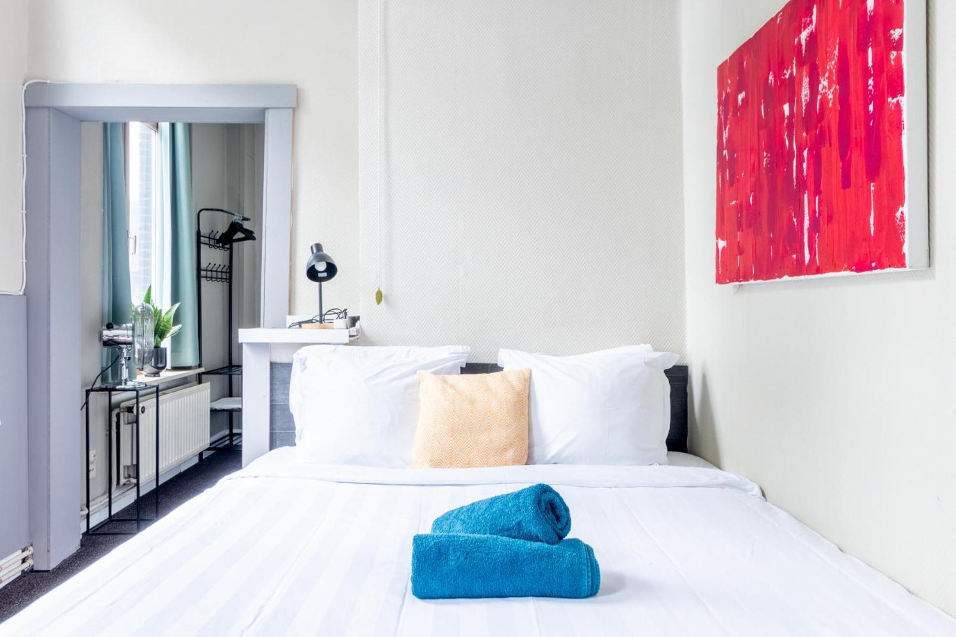 Hotel Entree - Canal View Bruges